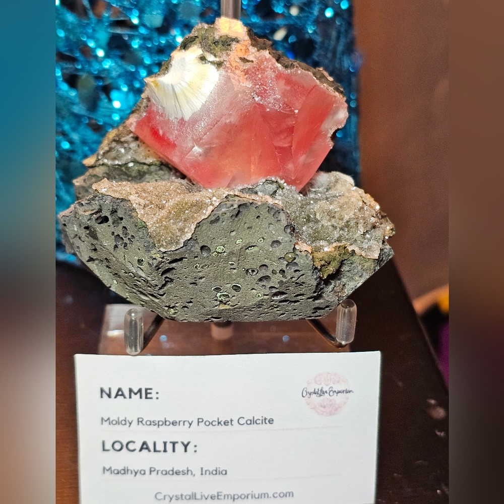 Rare original pocket Huge Moldy Raspberry Calcite with Fibrous Mesolite 2023